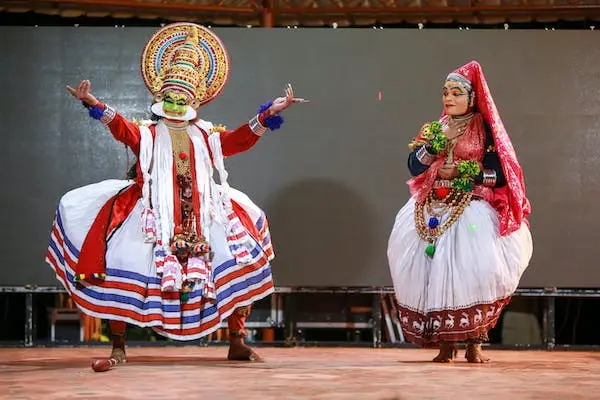 Colorful Kathakali dance performance, showcasing Kerala's rich cultural heritage