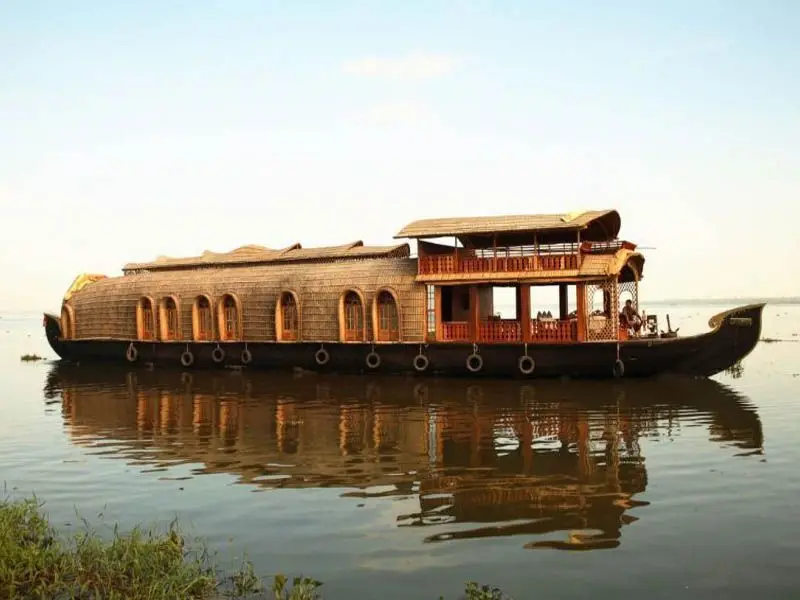 Luxury houseboats in Kumarakom