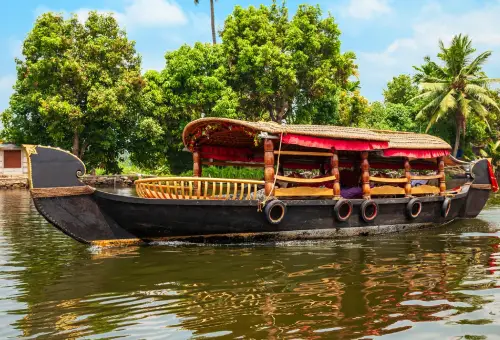 Explore the Serenity of Alleppey - Unforgettable Shikara Boat Rides